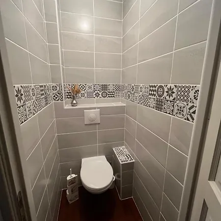 Maison Proche Circuit Des 24h Du Mans Privatunterkunft Saint-Gervais en-Belin